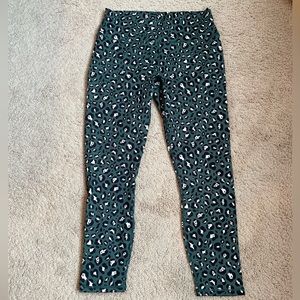 Fabletics powerhold leggings, size medium